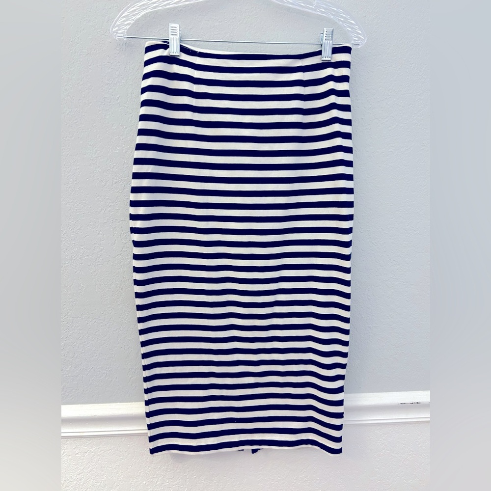 NWT JCrew navy blue stripe pencil skirt, size 6